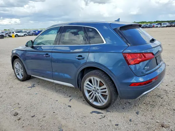 WA1BNAFY6J2070146 2018 AUDI Q5 - Image 2