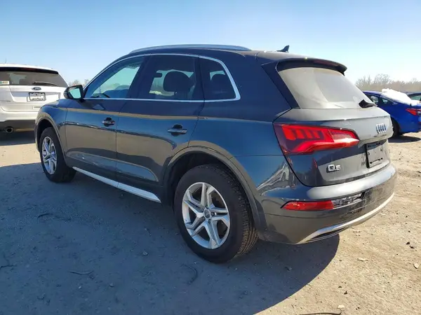 WA1BNAFY6J2074035 2018 AUDI Q5 - Image 2