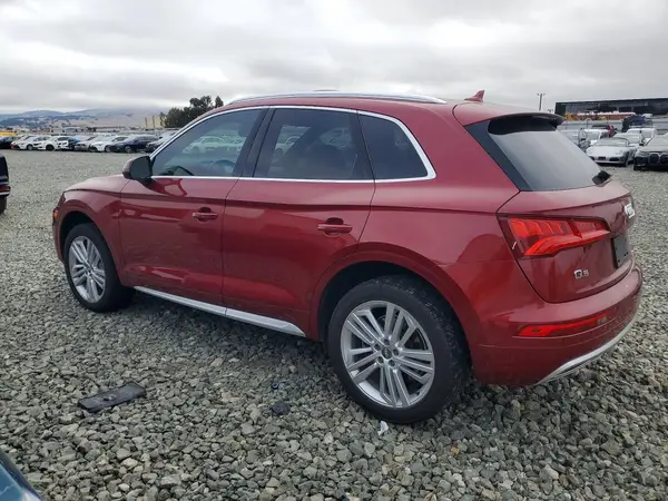 WA1BNAFY6J2079574 2018 AUDI Q5 - Image 2