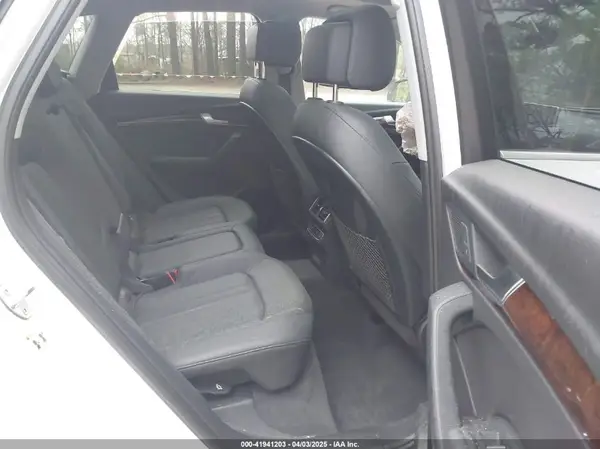 WA1BNAFY6J2080465 2018 AUDI Q5 - Image 8