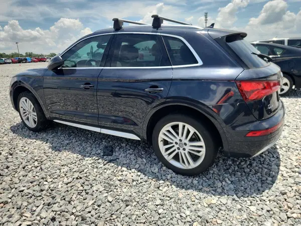 WA1BNAFY6J2095564 2018 AUDI Q5 - Image 2