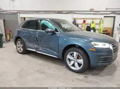 WA1BNAFY6J2101704 2018 AUDI Q5
