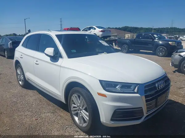 WA1BNAFY6J2103095 2018 AUDI Q5 - Image 1