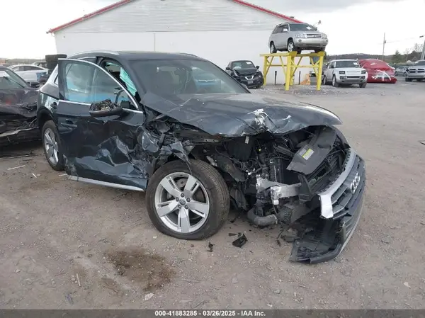 WA1BNAFY6J2107924 2018 AUDI Q5 - Image 1
