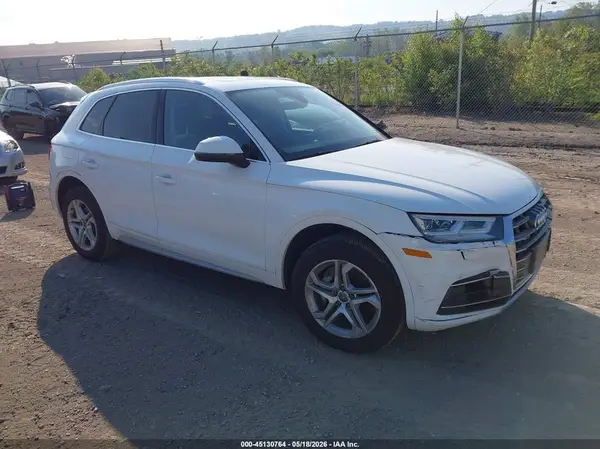 WA1BNAFY6J2108085 2018 AUDI Q5 - Image 1