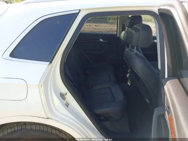 WA1BNAFY6J2108085 2018 AUDI Q5 - Image 8