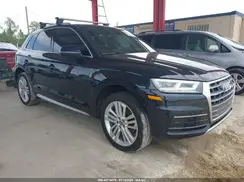WA1BNAFY6J2121323 2018 AUDI Q5