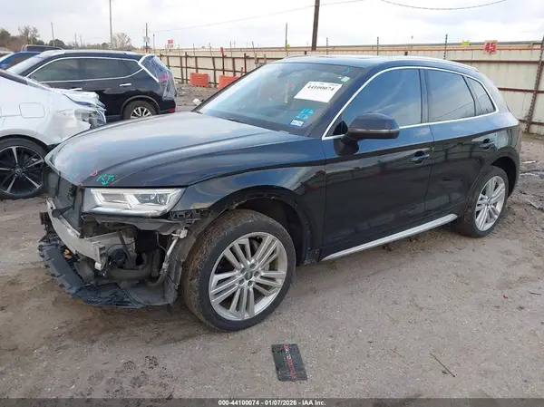 WA1BNAFY6J2133164 2018 AUDI Q5 - Image 2