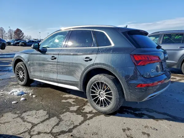 WA1BNAFY6J2137814 2018 AUDI Q5 - Image 2