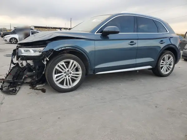 WA1BNAFY6J2146271 2018 AUDI Q5 - Image 1