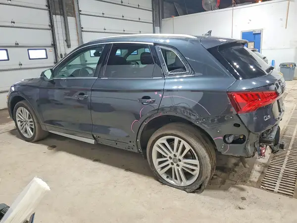 WA1BNAFY6J2172529 2018 AUDI Q5 - Image 2