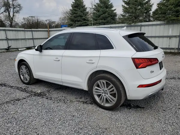 WA1BNAFY6J2173387 2018 AUDI Q5 - Image 2