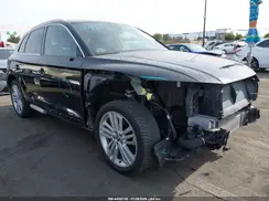 WA1BNAFY6J2173907 2018 AUDI Q5