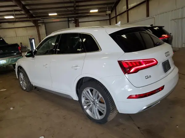 WA1BNAFY6J2182865 2018 AUDI Q5 - Image 2