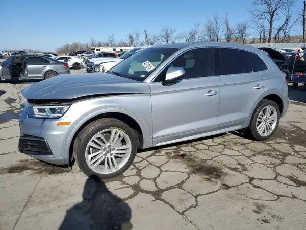 WA1BNAFY6J2200295 2018 AUDI Q5 - Image 1