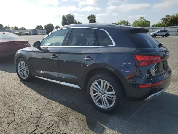 WA1BNAFY6J2205383 2018 AUDI Q5 - Image 2