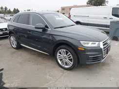 WA1BNAFY6J2206890 2018 AUDI Q5