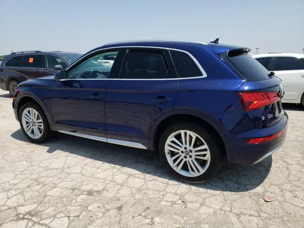 WA1BNAFY6J2208946 2018 AUDI Q5 - Image 2