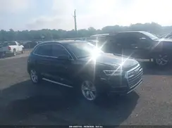 WA1BNAFY6J2212611 2018 AUDI Q5