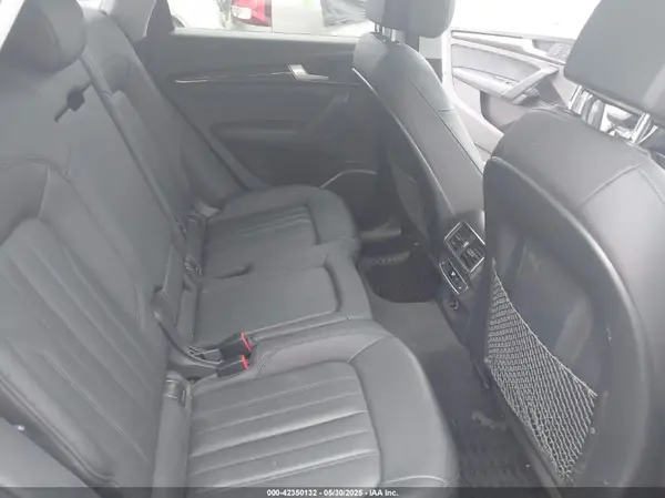 WA1BNAFY6J2214696 2018 AUDI Q5 - Image 8
