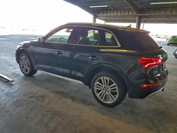WA1BNAFY6J2217985 2018 AUDI Q5 - Image 2