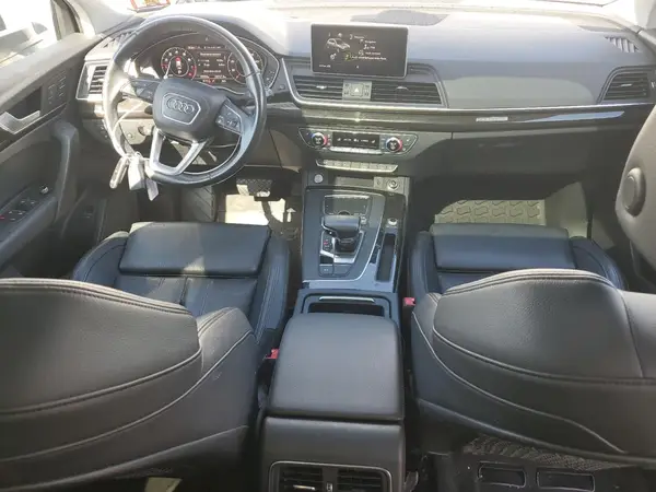 WA1BNAFY6J2218196 2018 AUDI Q5 - Image 8
