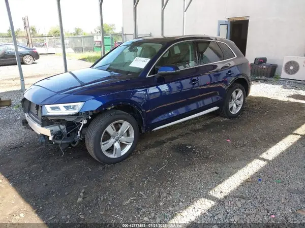 WA1BNAFY6J2238819 2018 AUDI Q5 - Image 2