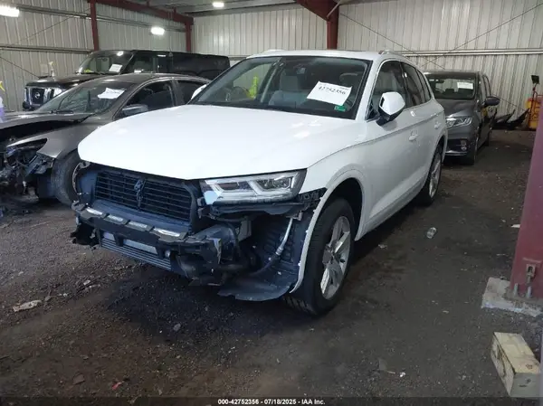 WA1BNAFY6J2242403 2018 AUDI Q5 - Image 2
