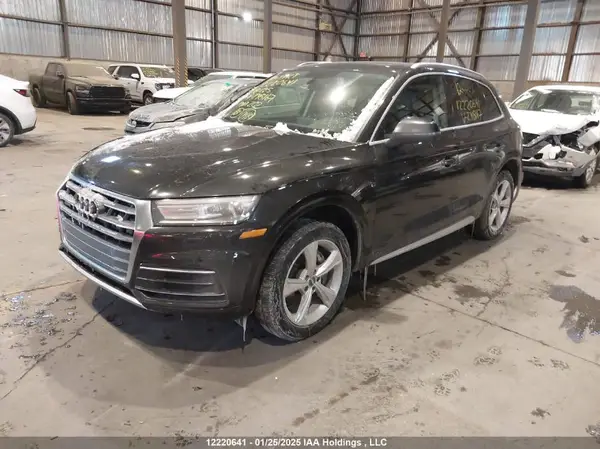 WA1BNAFY6J2248167 2018 AUDI Q5 - Image 2