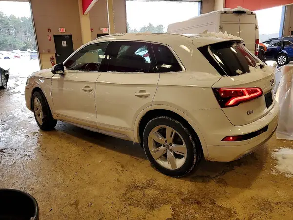WA1BNAFY6J2248847 2018 AUDI Q5 - Image 2