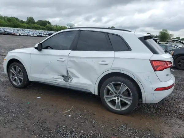WA1BNAFY6K2015634 2019 AUDI Q5 - Image 2