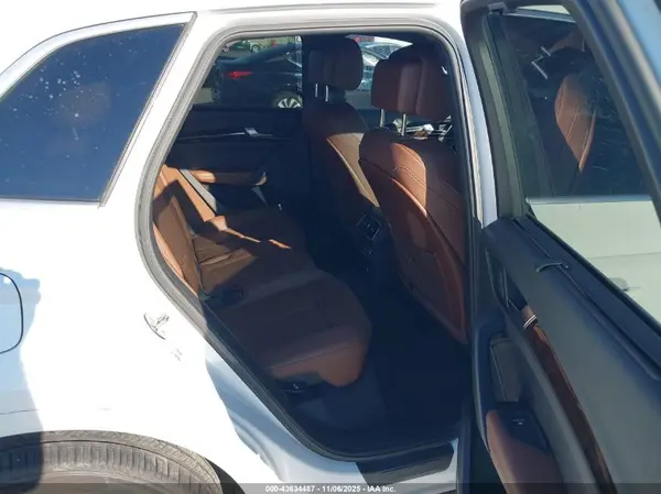 WA1BNAFY6K2022003 2019 AUDI Q5 - Image 8