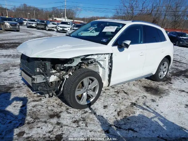WA1BNAFY6K2024883 2019 AUDI Q5 - Image 2