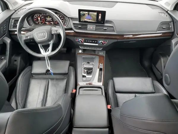 WA1BNAFY6K2027086 2019 AUDI Q5 - Image 8