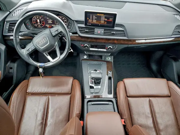 WA1BNAFY6K2027380 2019 AUDI Q5 - Image 8