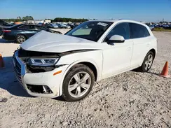 WA1BNAFY6K2027704 2019 AUDI Q5