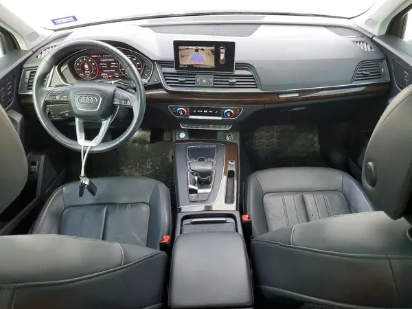 WA1BNAFY6K2032952 2019 AUDI Q5 - Image 8