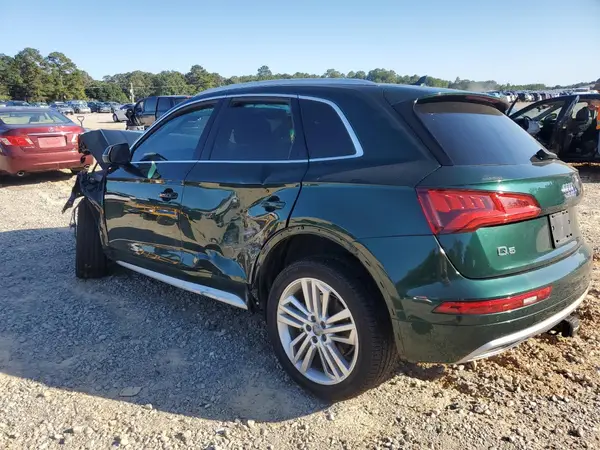 WA1BNAFY6K2034300 2019 AUDI Q5 - Image 2