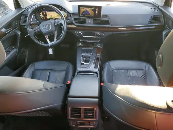 WA1BNAFY6K2047208 2019 AUDI Q5 - Image 8