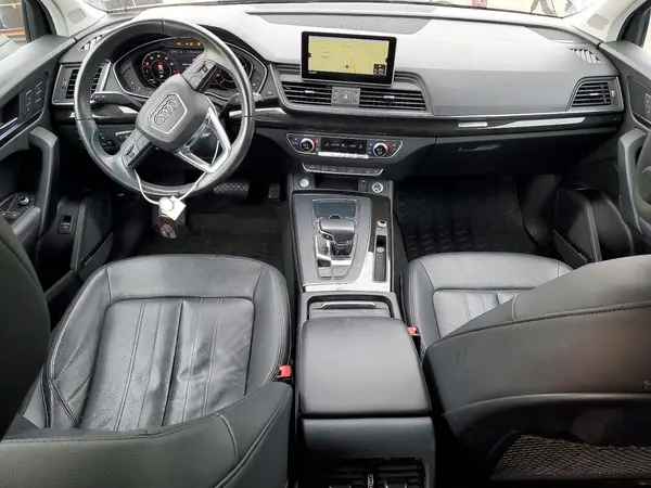 WA1BNAFY6K2047970 2019 AUDI Q5 - Image 8