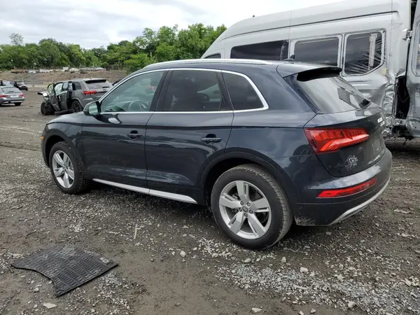 WA1BNAFY6K2080466 2019 AUDI Q5 - Image 2