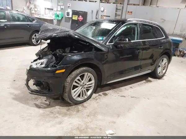WA1BNAFY6K2091189 2019 AUDI Q5 - Image 2