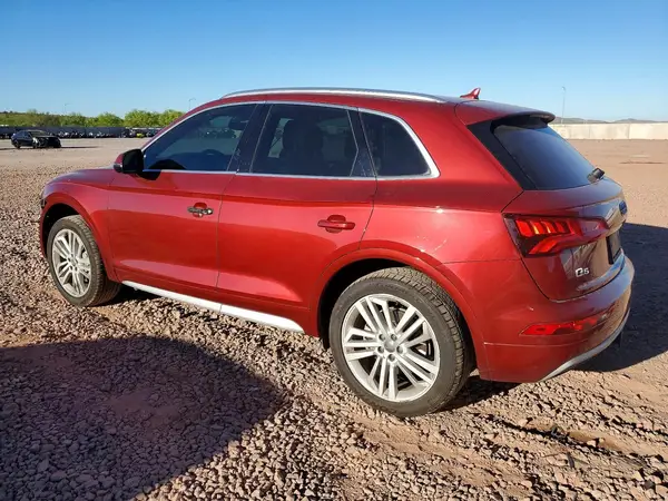 WA1BNAFY6K2098935 2019 AUDI Q5 - Image 2