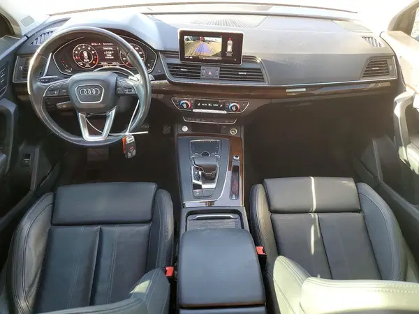 WA1BNAFY6K2098935 2019 AUDI Q5 - Image 8