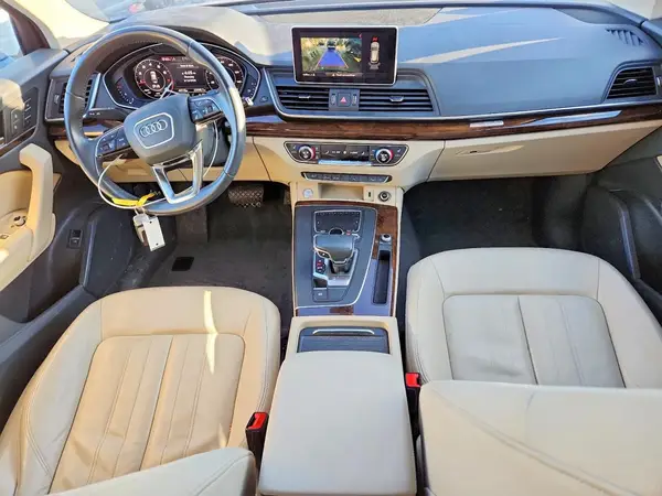 WA1BNAFY6K2099048 2019 AUDI Q5 - Image 8