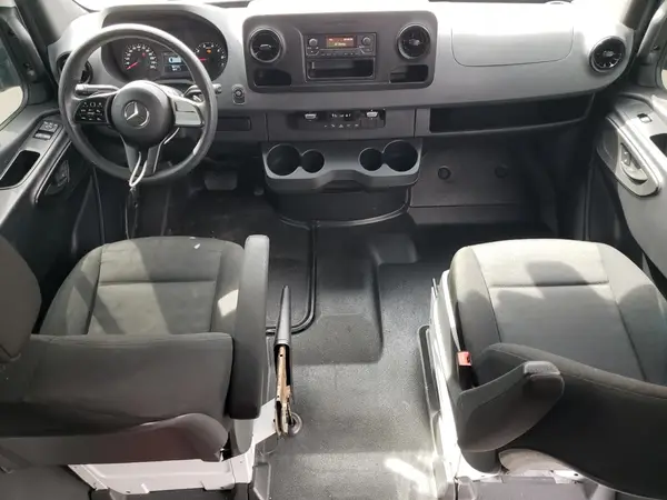 WA1BNAFY6K2101025 2019 AUDI Q5 - Image 8