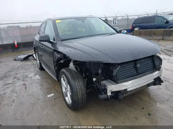 WA1BNAFY6K2118679 2019 AUDI Q5 - Image 1