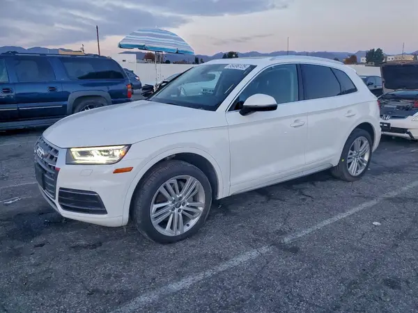 WA1BNAFY6K2122764 2019 AUDI Q5 - Image 1