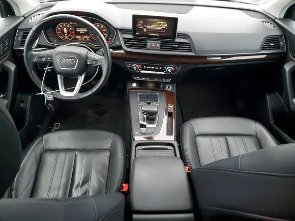 WA1BNAFY6K2135479 2019 AUDI Q5 - Image 8