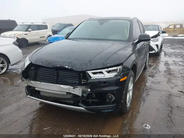 WA1BNAFY6L2019071 2020 AUDI Q5 - Image 2